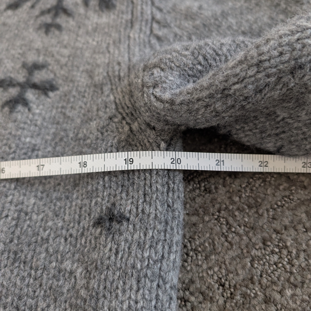 Eddie Bauer Gray Crewneck Sweater with Black Snowflakes - Picture 5 of 9